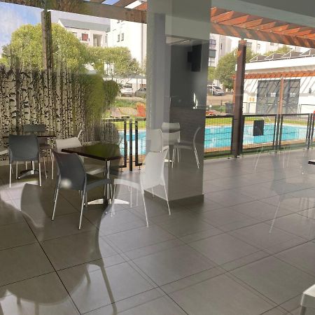 Greenstone Ridge Apartment ヨハネスブルグ エクステリア 写真