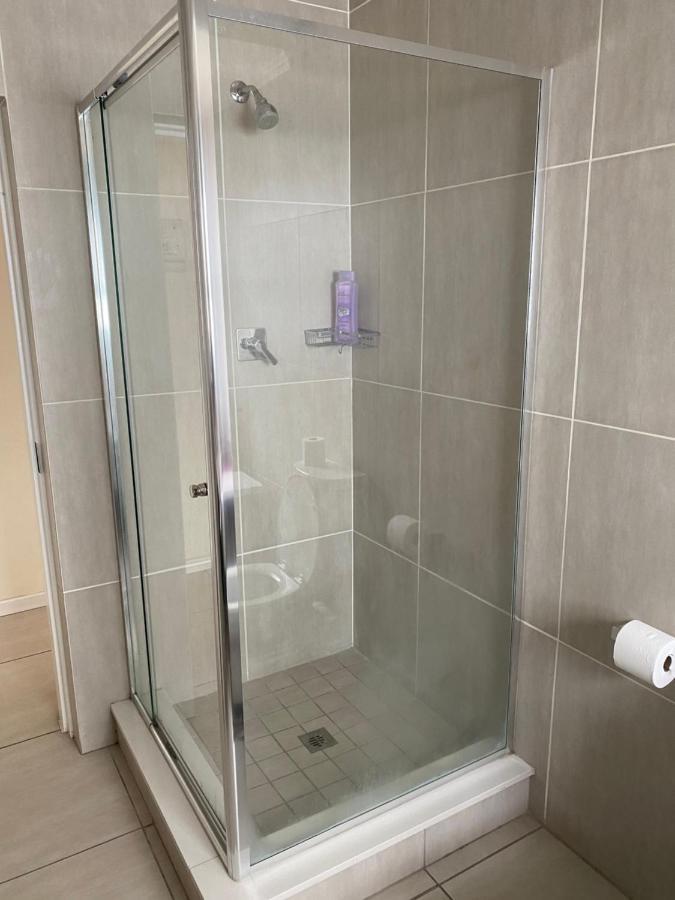 Greenstone Ridge Apartment ヨハネスブルグ エクステリア 写真