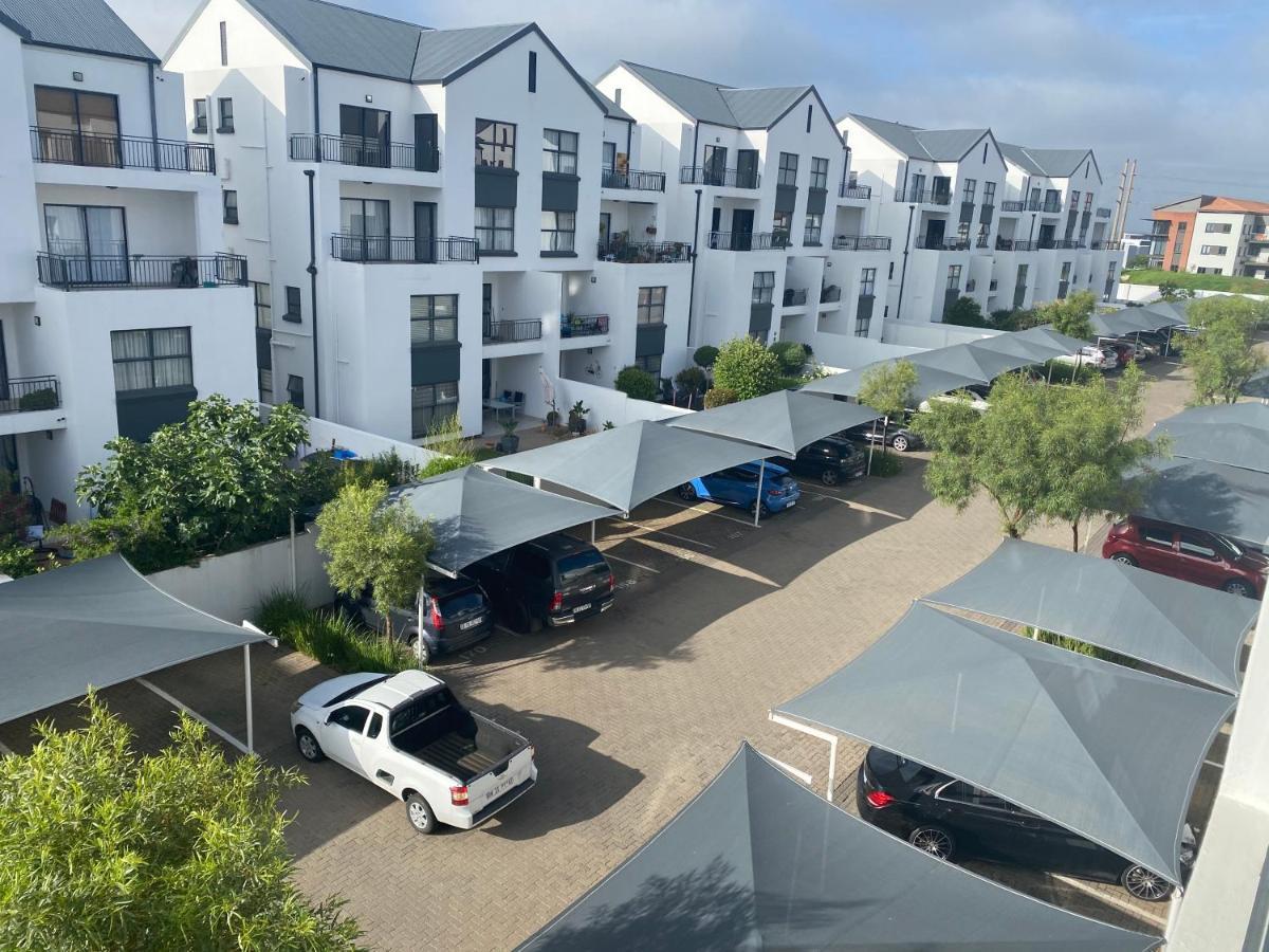 Greenstone Ridge Apartment ヨハネスブルグ エクステリア 写真